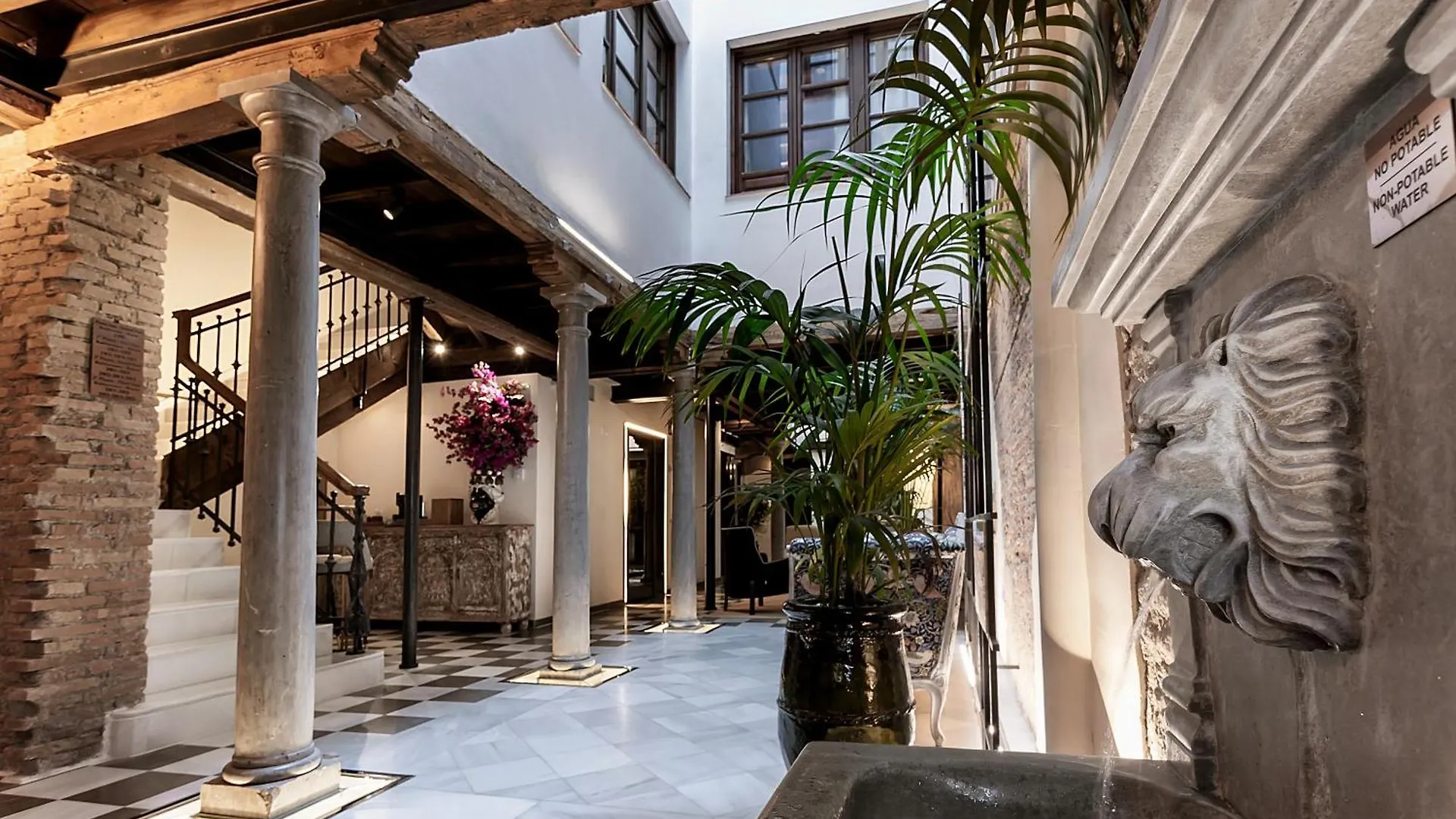 Hotel Casa Palacete Tablas غرناطة